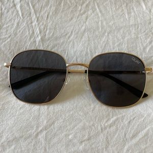 Quay Jezabell Sunglasses